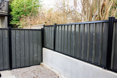 commercial fencing